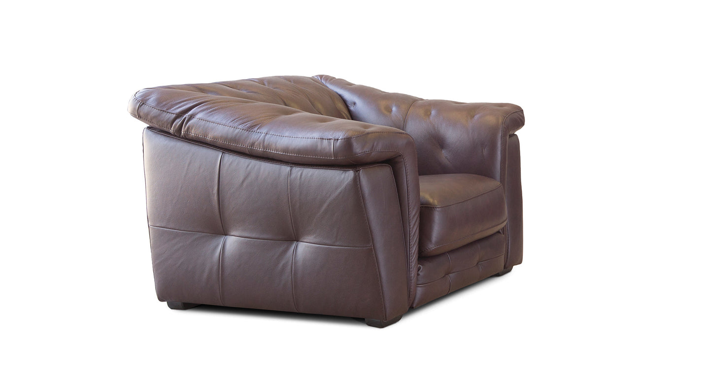 Criss Elegant Testa Di Moro Sofa