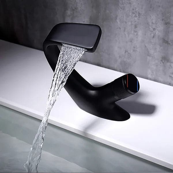 Contemporary Creative Single Handle 1-Hole Waterfall Bathroom Sink Faucet